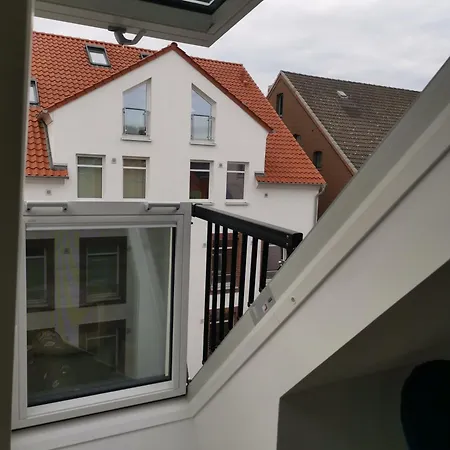 アパート Dachzimmer Mit Kochecke Und Duschbad, Nahe Messe *