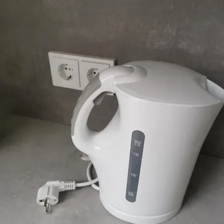 Dachzimmer Mit Kochecke Und Duschbad, Nahe Messe * Hannover